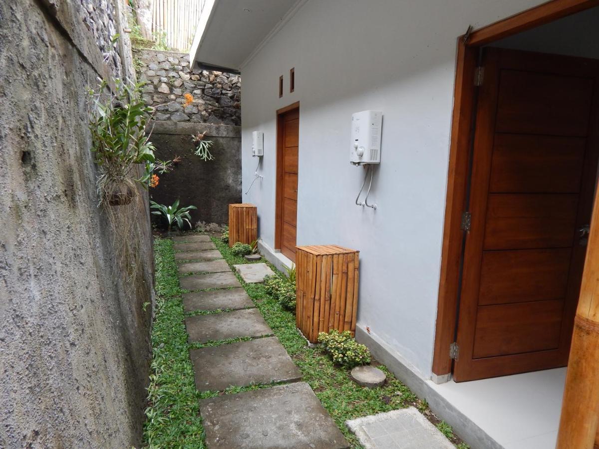 Munduk Made Oka Homestay And Warung מראה חיצוני תמונה