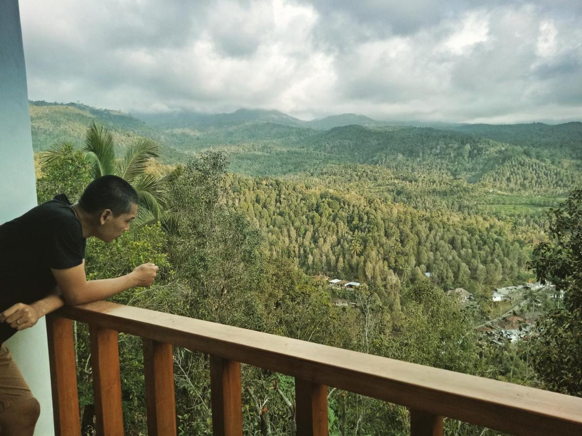 Munduk Made Oka Homestay And Warung מראה חיצוני תמונה