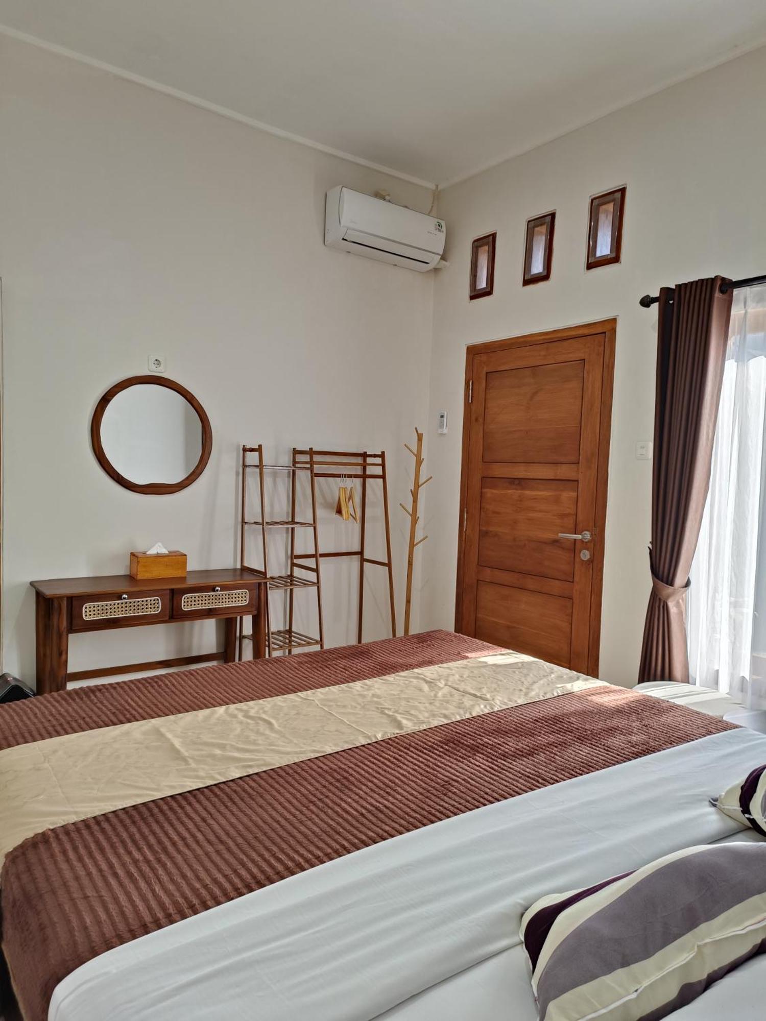Munduk Made Oka Homestay And Warung מראה חיצוני תמונה