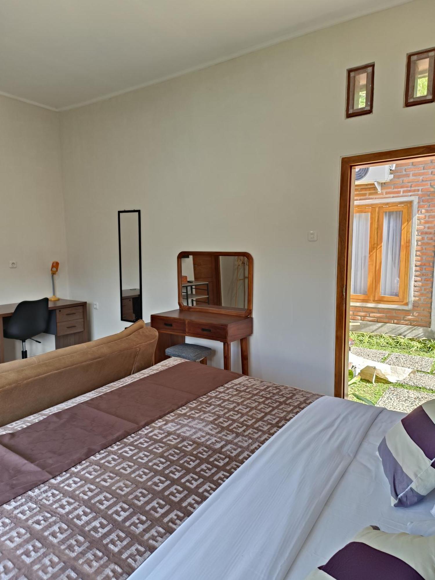 Munduk Made Oka Homestay And Warung מראה חיצוני תמונה
